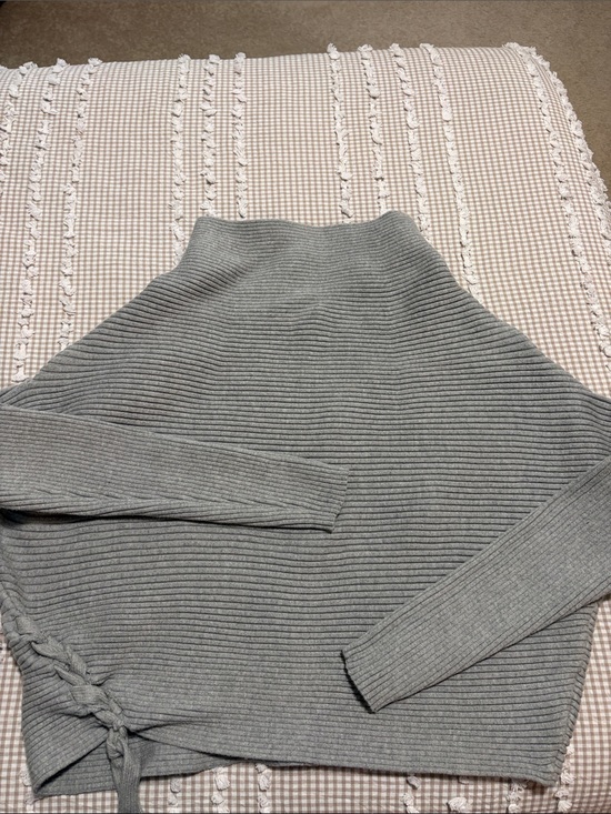 Sweaters - designers Remix Gray Ribbed cowl Sweater